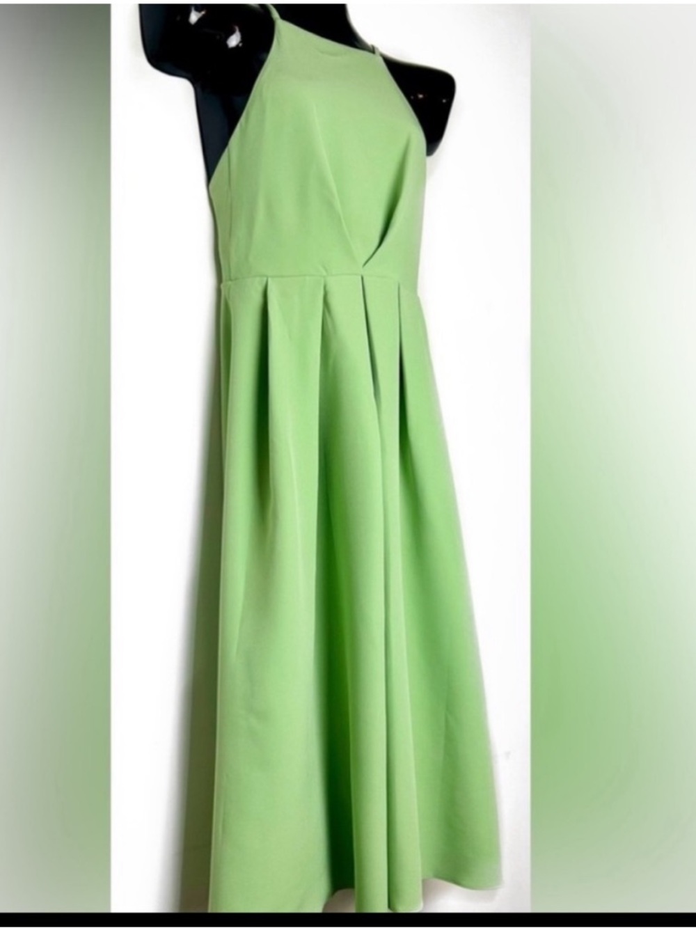 Elegant Green Sleeveless Maxi  Dress